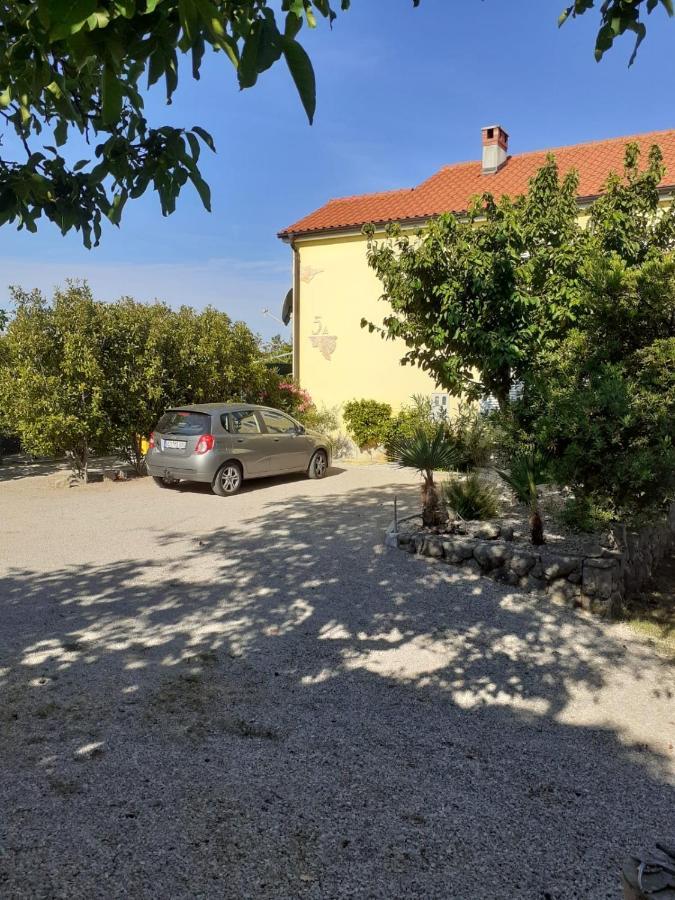 Apartments Familie Vujec Skrbčići Eksteriør billede